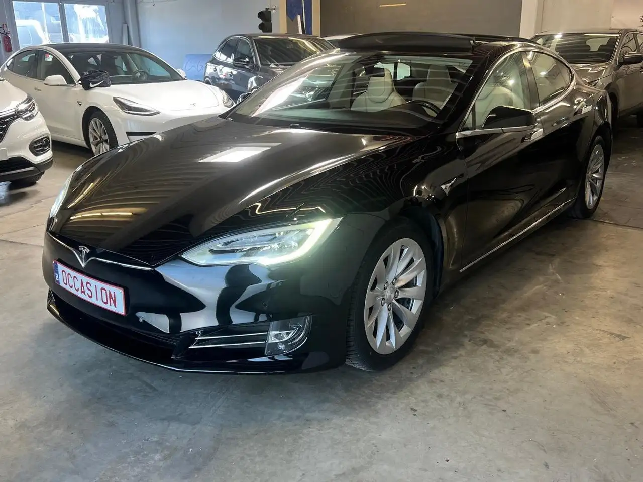 Model SModel S 75 kWh