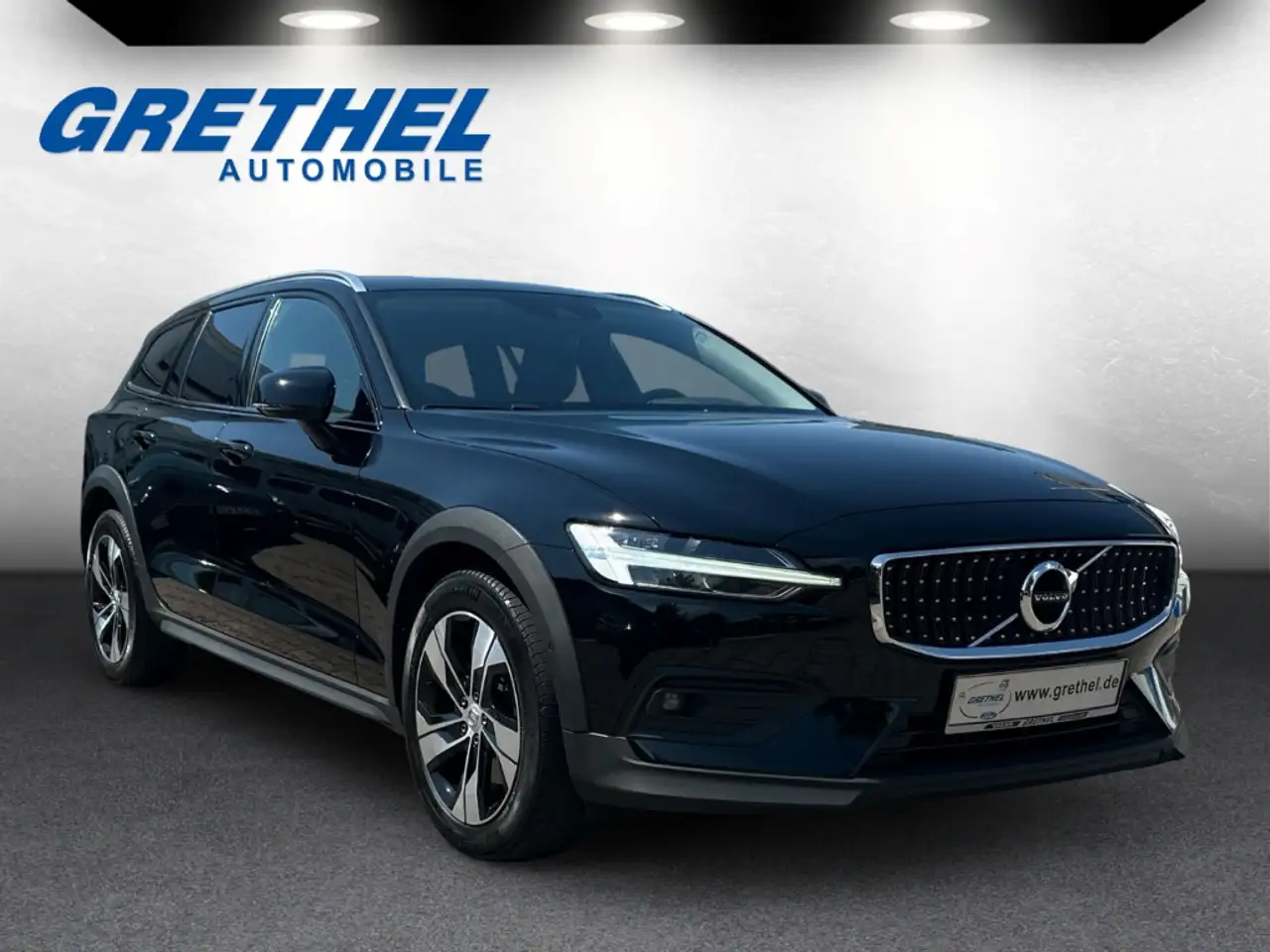 V60Cross Country Pro AWD B4 Diesel EU6d AHK-klappbar