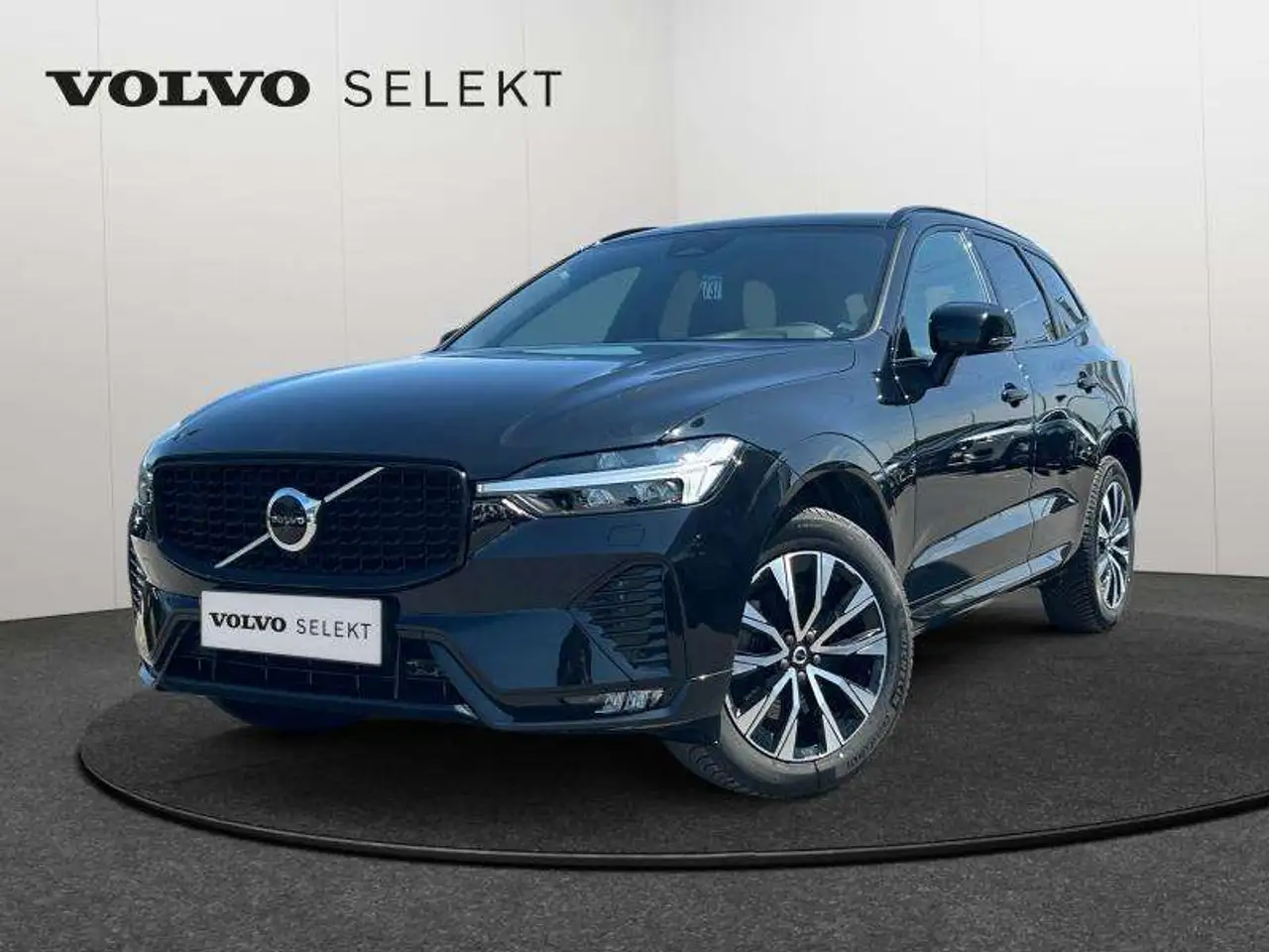 XC60B4 Plus Dark / Diesel