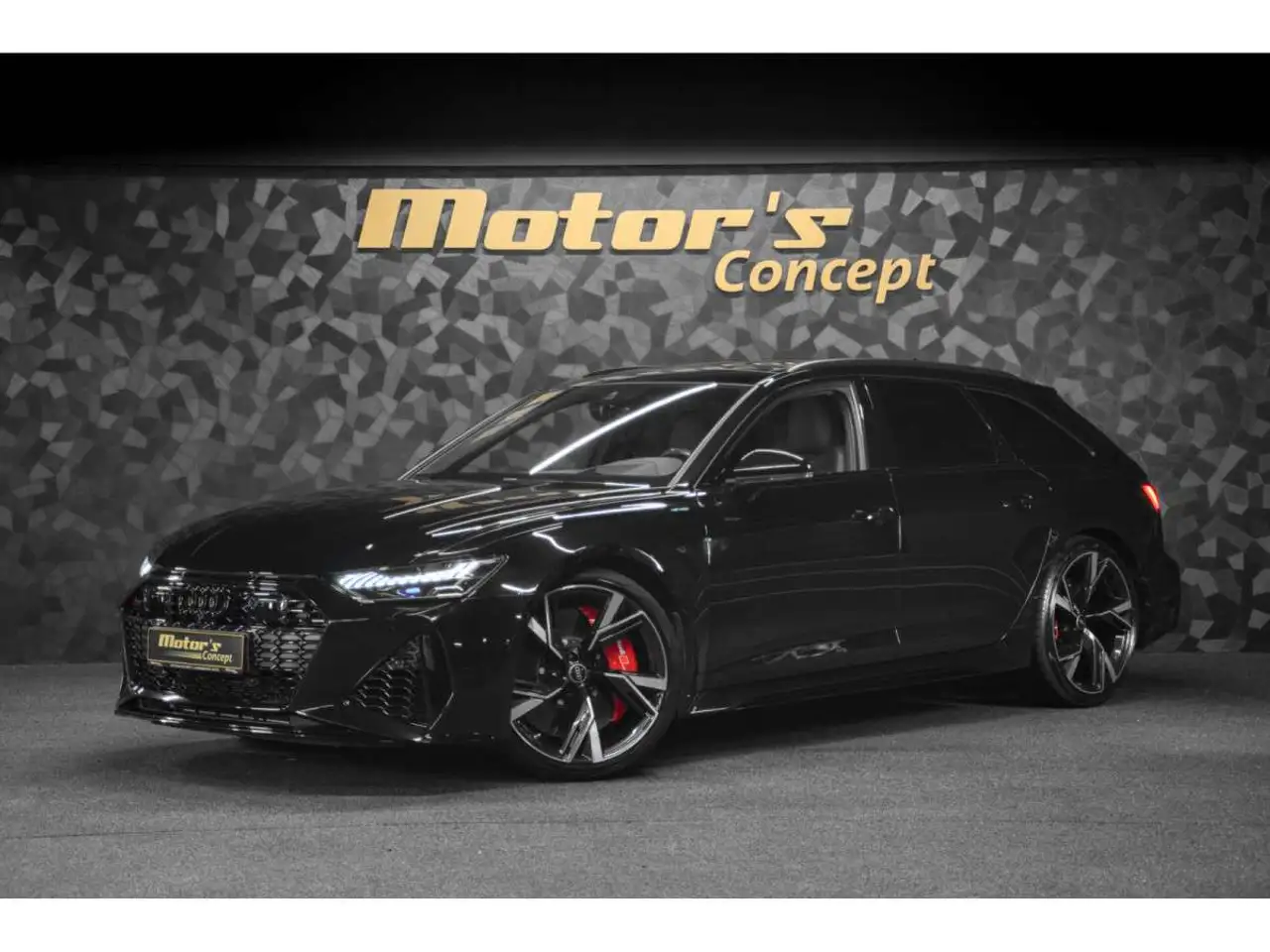 RS6C8 AVANT