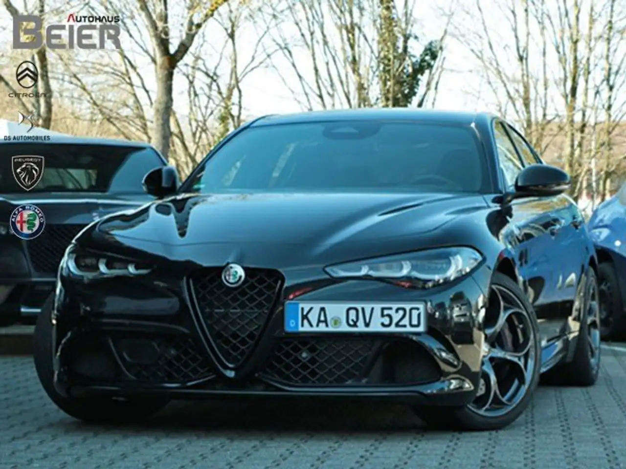 GiuliaQuadrifoglio 2.9 V6 Bi-Turbo Akrapovic/ Navi/ Spor