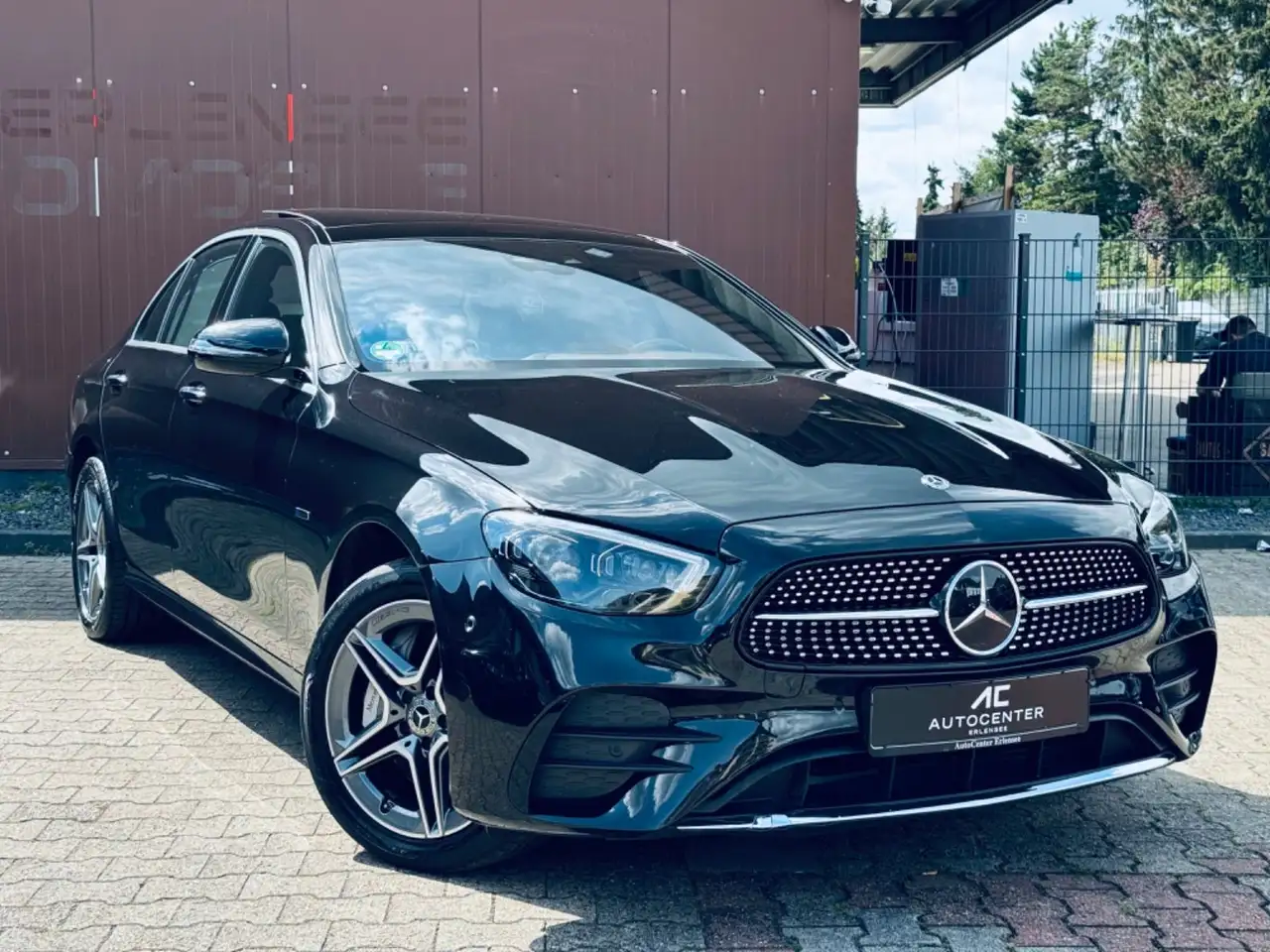 E 300de 4Matic AMG MEMORY+BURMESTER+FOND ENTERTA