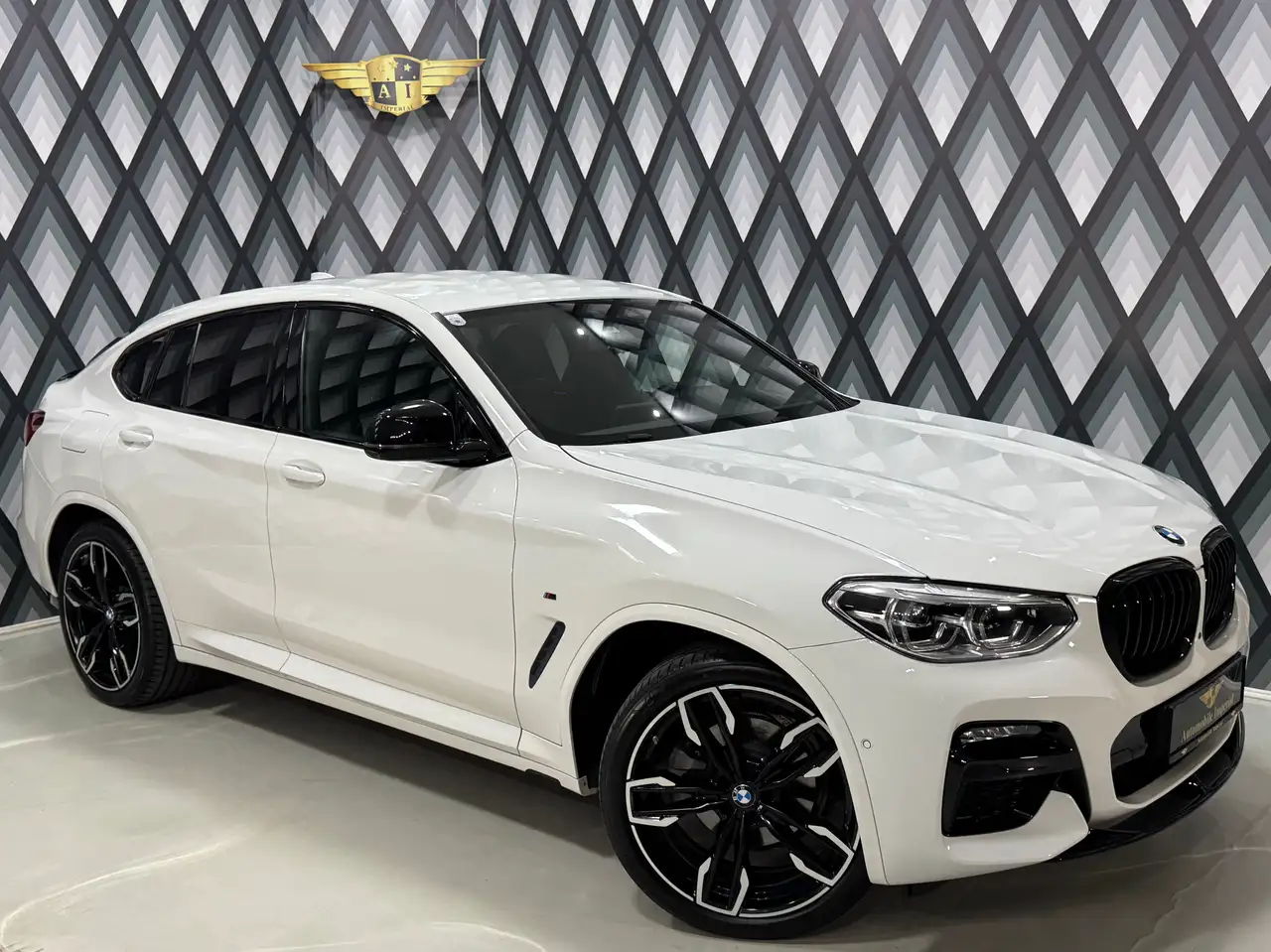 X4xDrive 20d (G02) // M-SPORT // AHK // HEAD-UP //