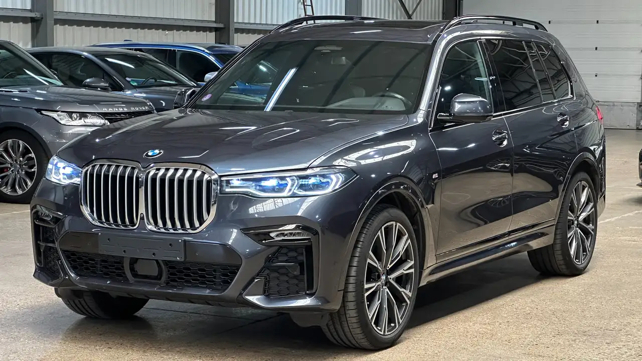 X7X7 xDrive40i