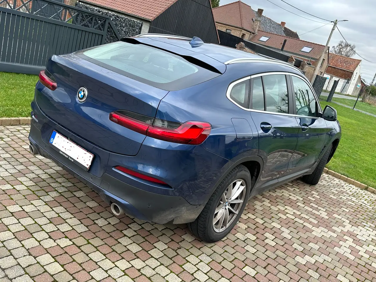 X4X4 2.0 dA xDrive20 AdBlue (EU6c)
