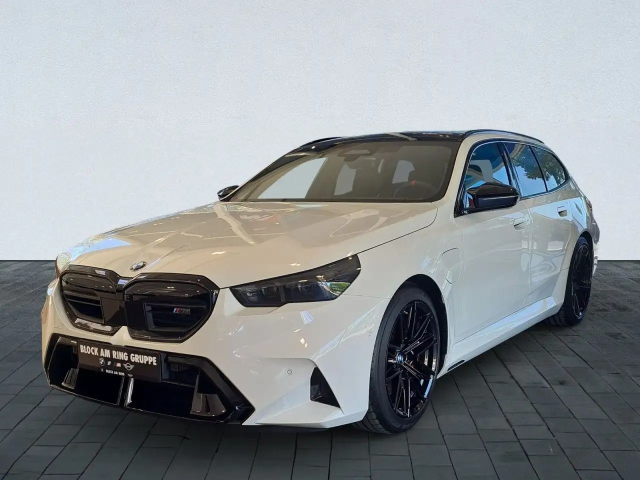 M5Touring Bluetooth Navi LED Vollleder Klima PDC