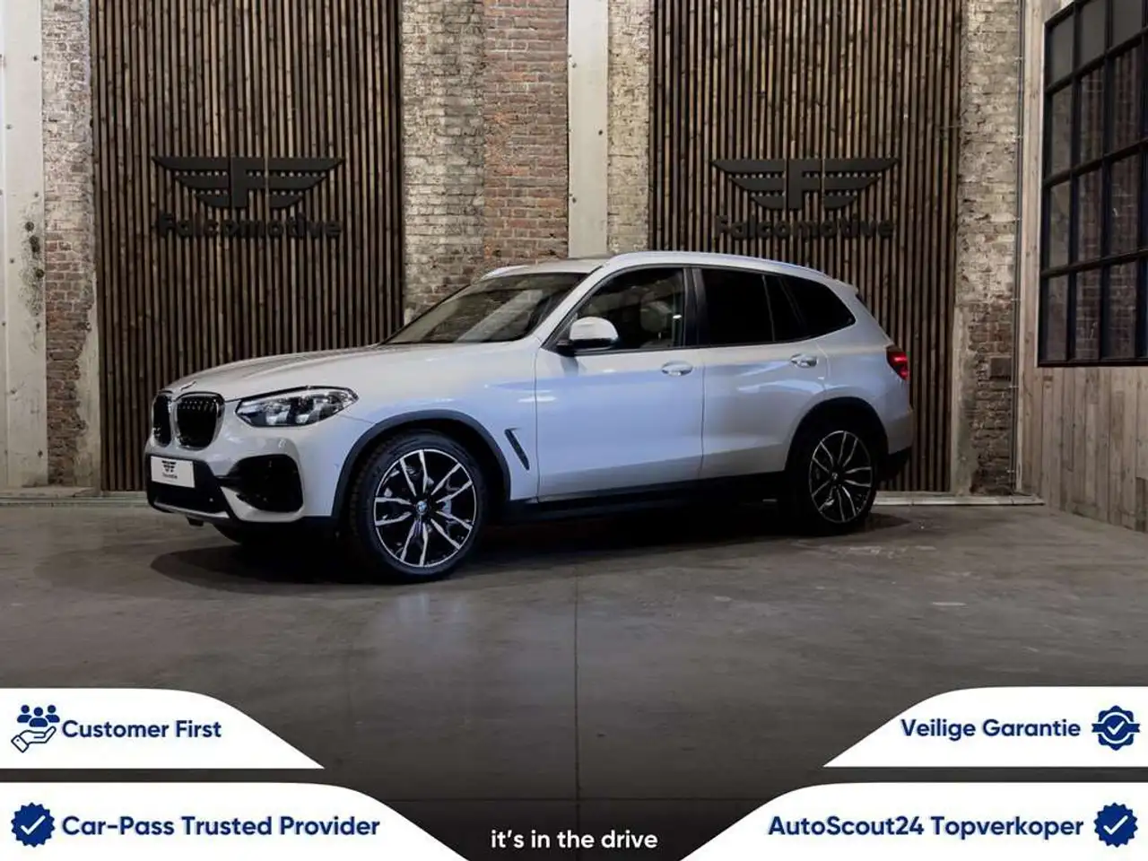 X3sDrive18d*AUT*PANODAK*SLECHTS 27.555 KM\u0027s*HUD