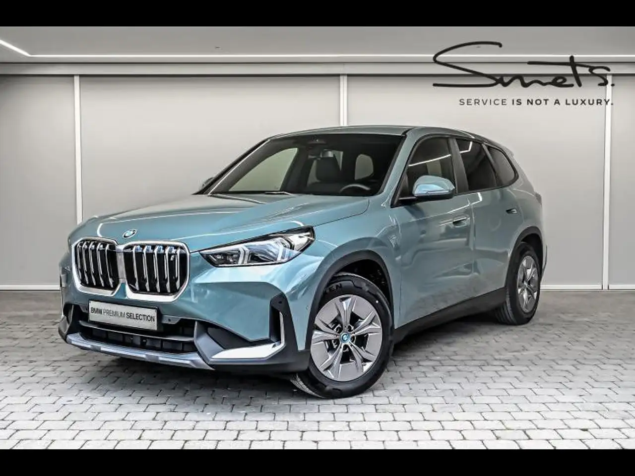iX1xDrive30 - Camera - LED - DAB