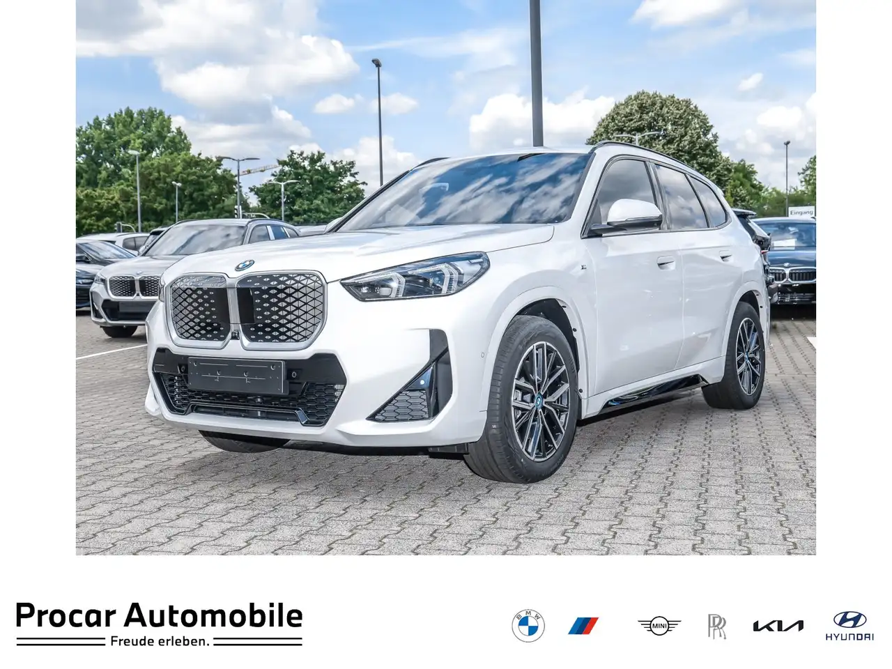 iX1xDrive30 M Sportpaket HuD 360° CarPlay LED Navi