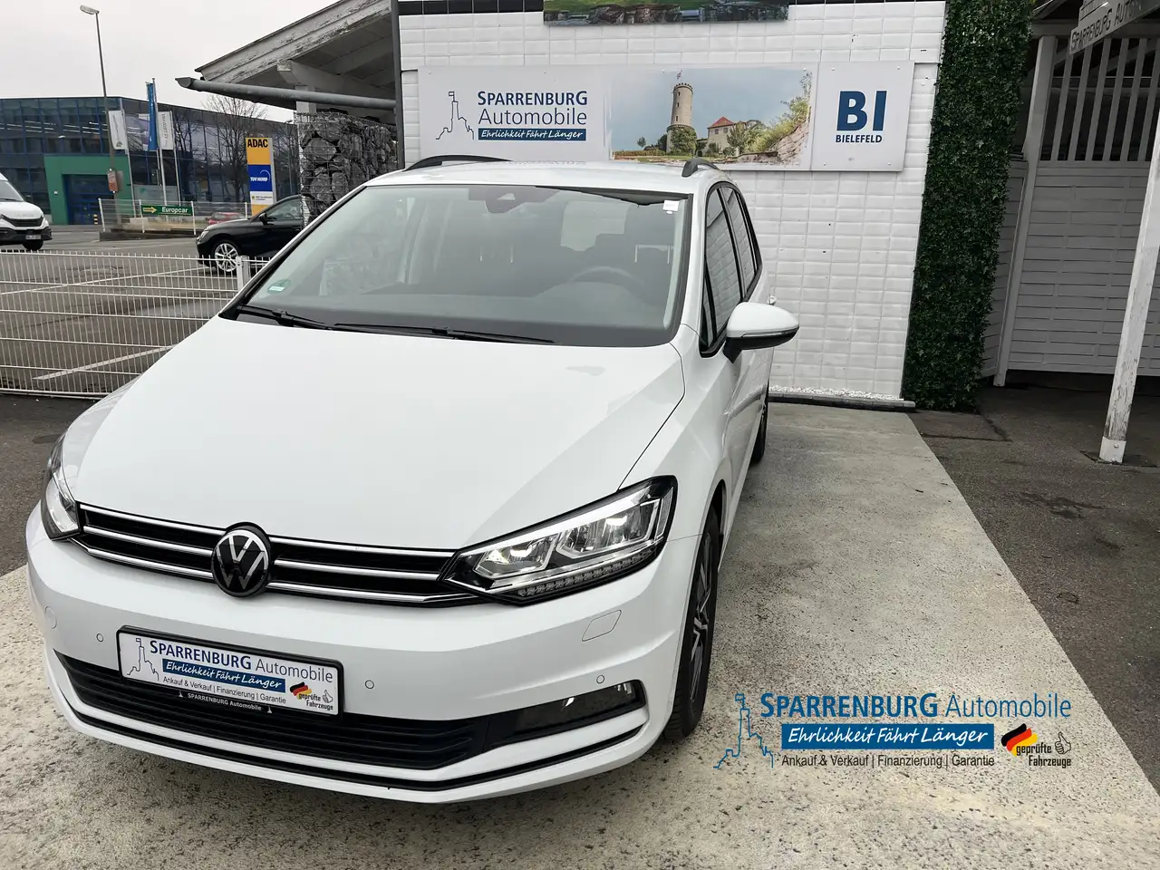 Touran1.5 DSG|7-Sitzer|AHK| Sport-Fahrwerk