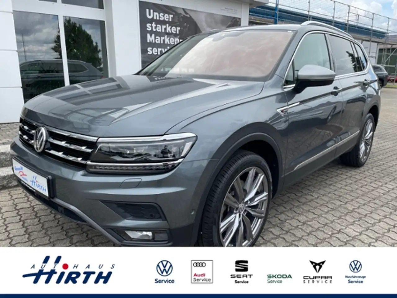 Tiguan AllspaceHighline 2.0 TDI DSG 4MOT Offroad+AHZV+Pano