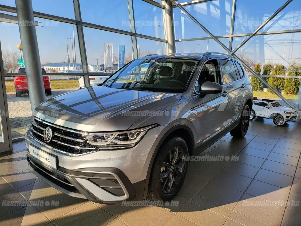 Tiguan Allspace2.0 TDI DSG Life 7Si AHK Nav Kam