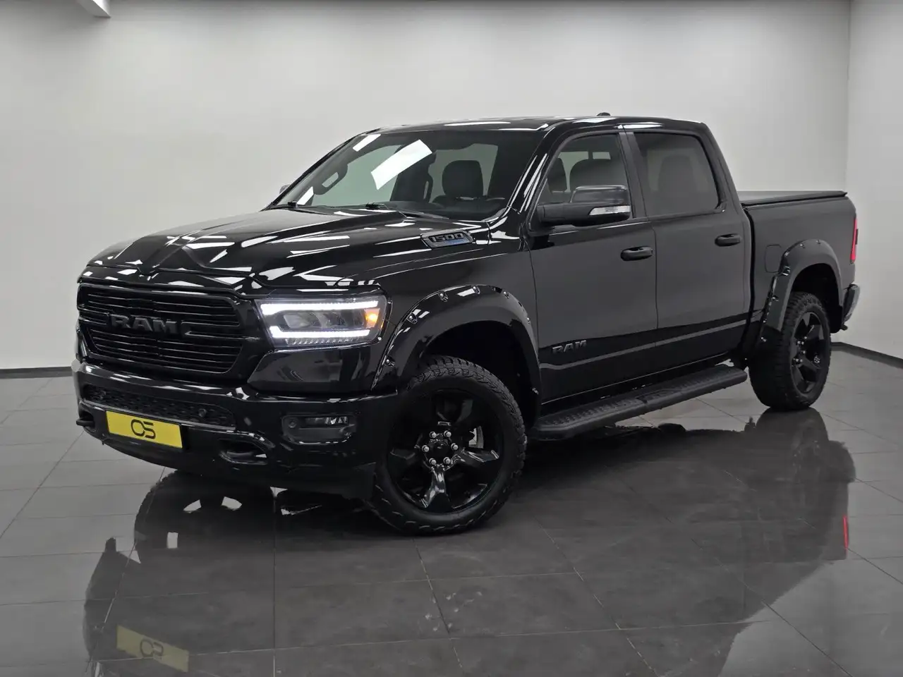 RAM5.7 V8 HEMI 4x4 *Built to Serve* Offroad LED