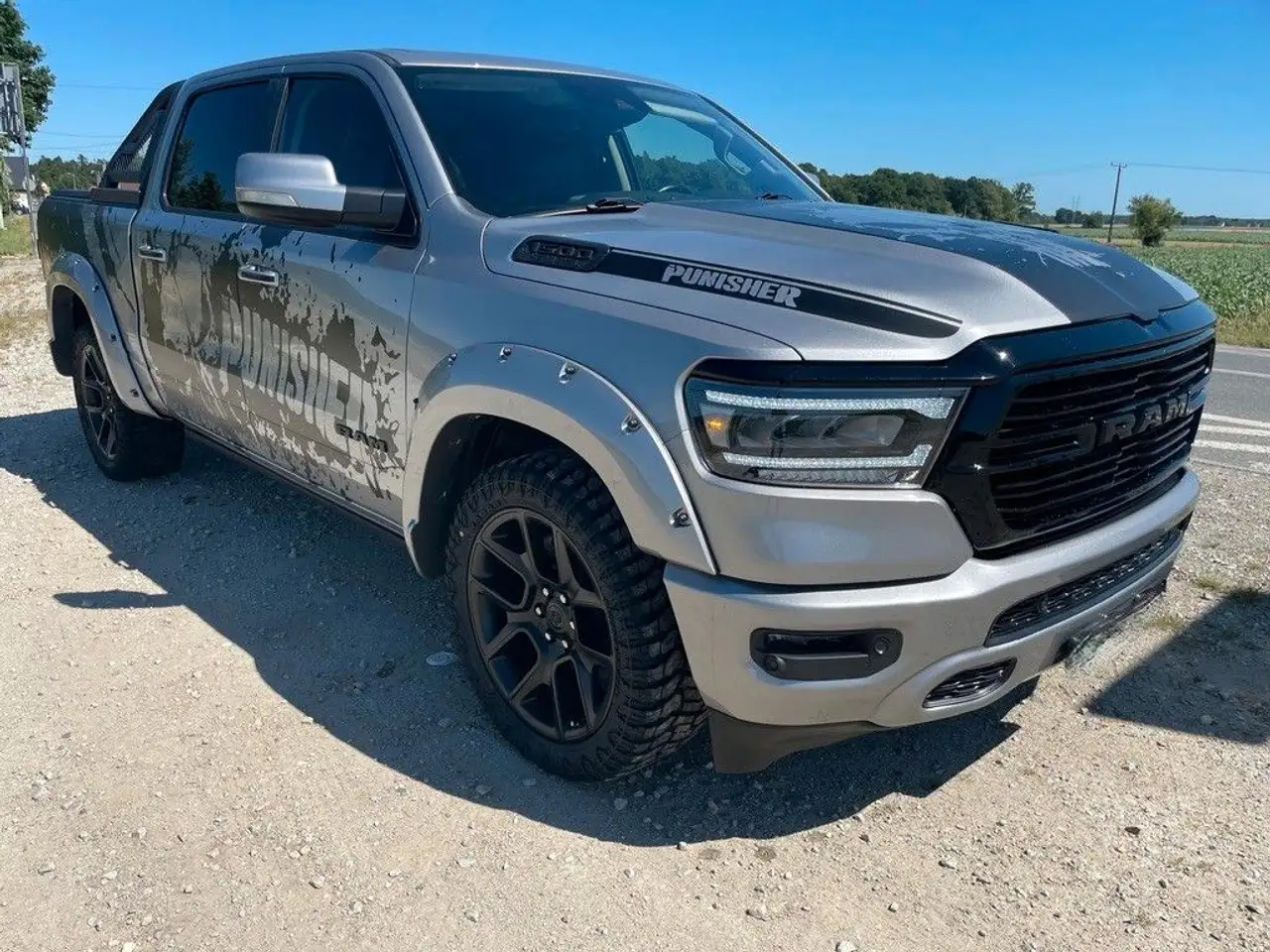 RAM1500 5.7l 4x4 Laramie Off-Road THE Punisher