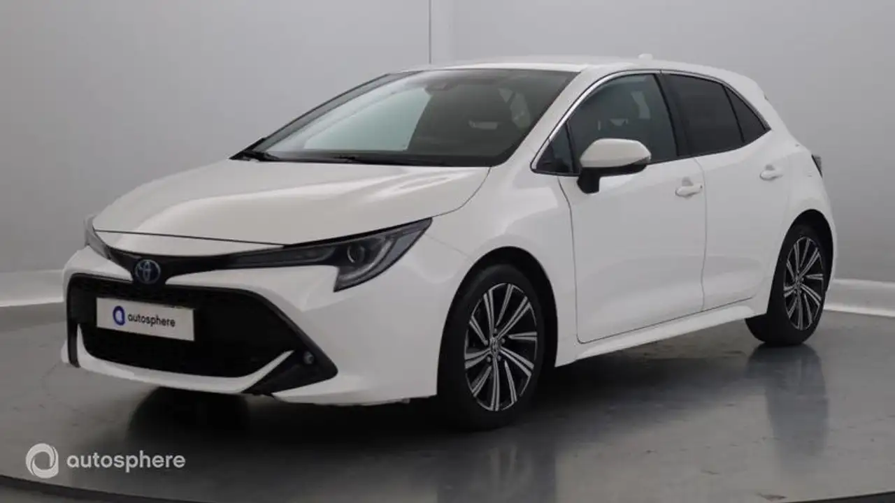 Corolla122h Design MY22