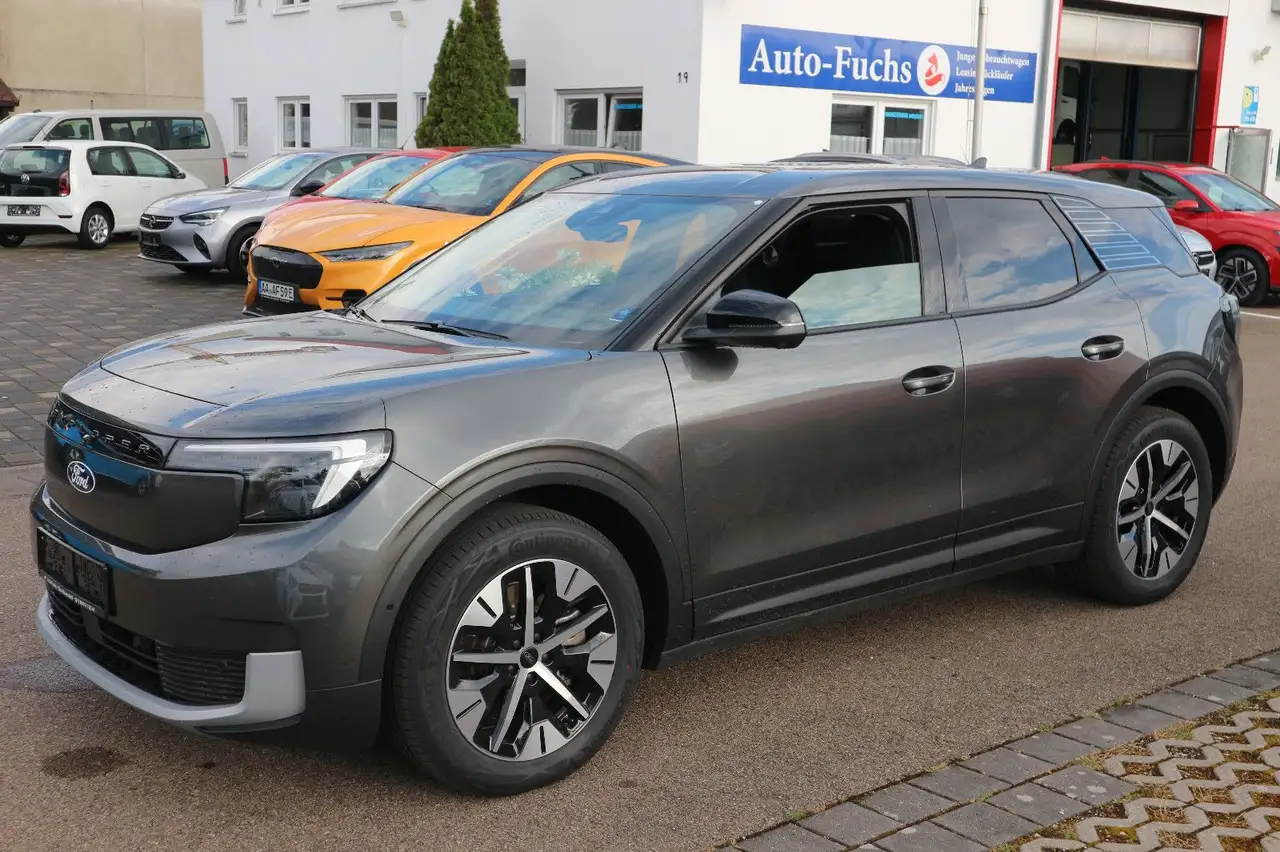ExplorerAWD Extended Range 82kWh AHK Teilleder