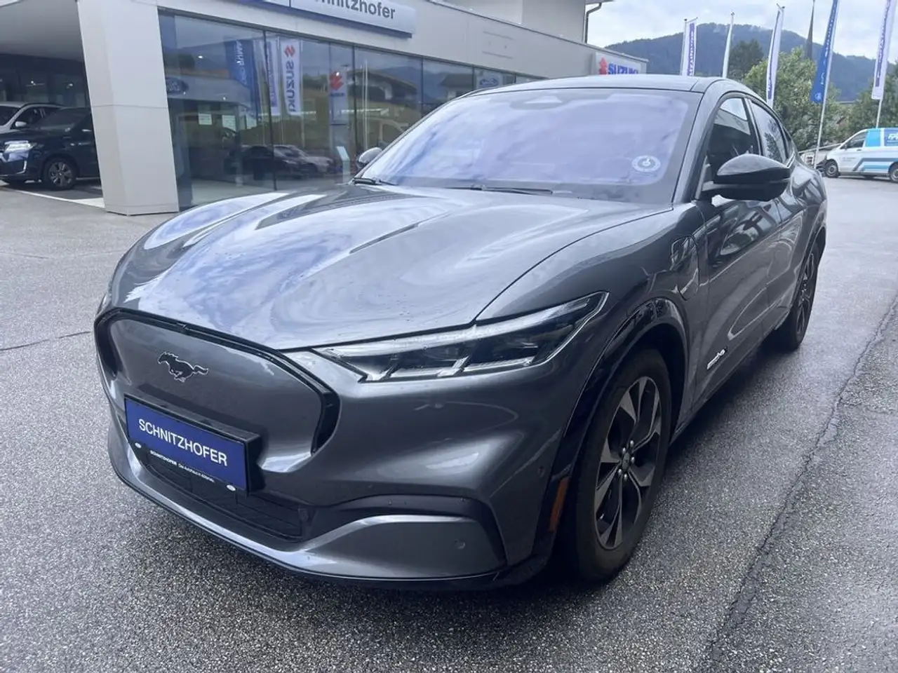 MustangPremium AWD*Panorama*Extended Range*
