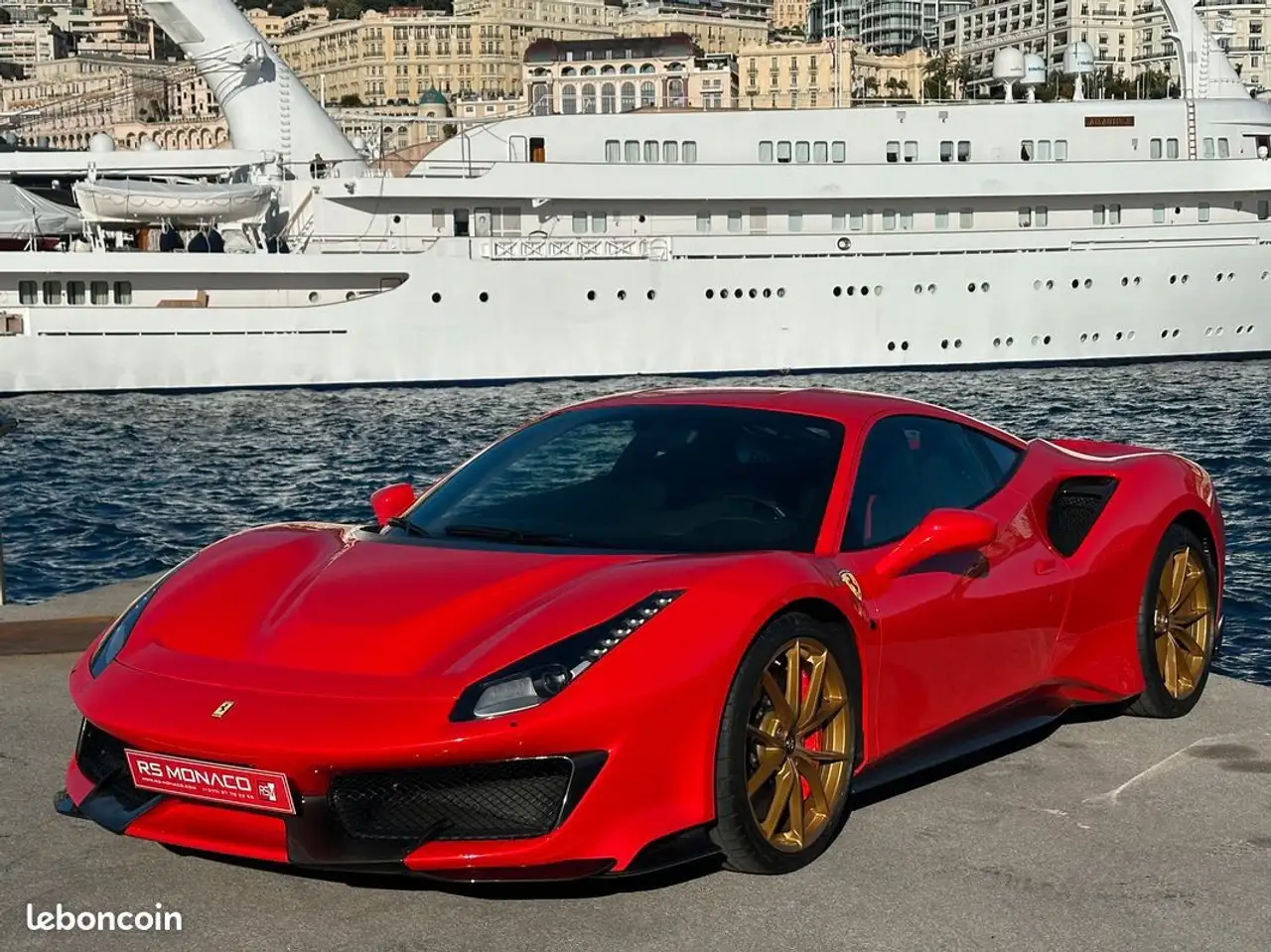 488V8 3.9 T 720 DCT