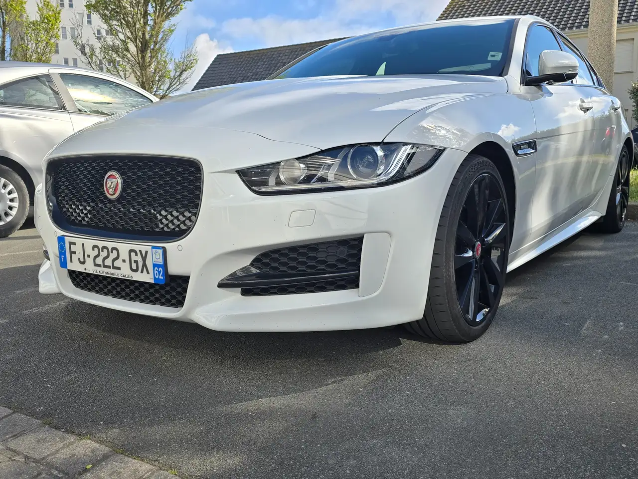 XEXE 2.0 D - 180 ch BVA R-Sport