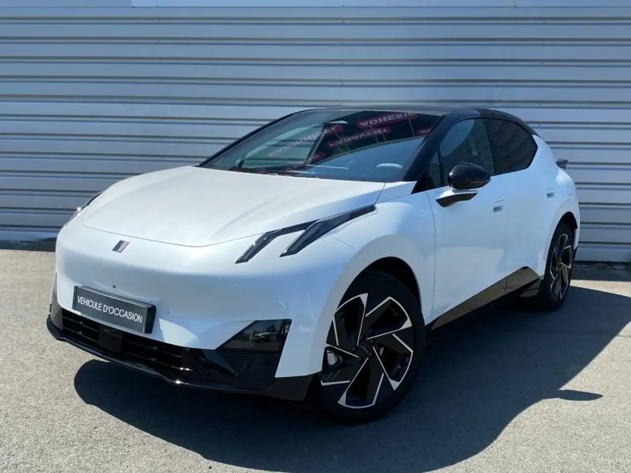 02Electric 272ch More
