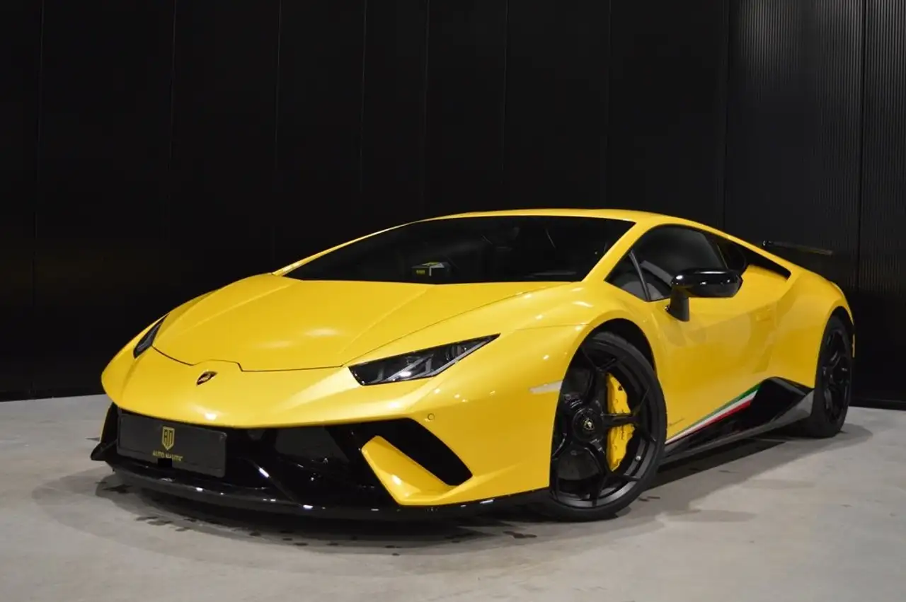 HuracánPerformante LP 640-4 Coupé V10 Suivi Lambo