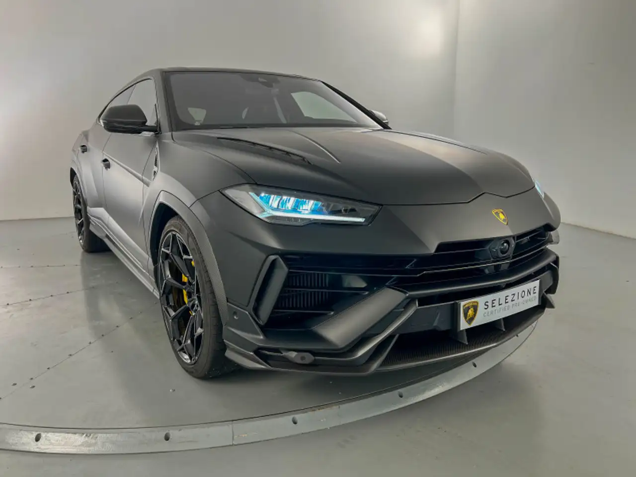 Urus4.0 V8 666 ch BVA8 Performante