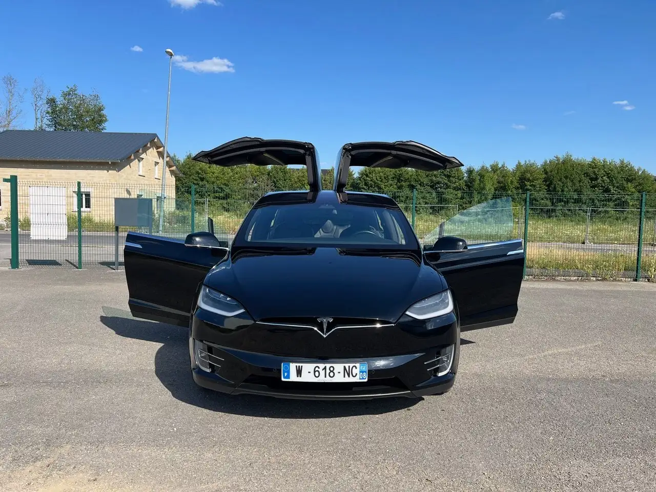 Model X75D Autopilot SOH 93% 5 Places