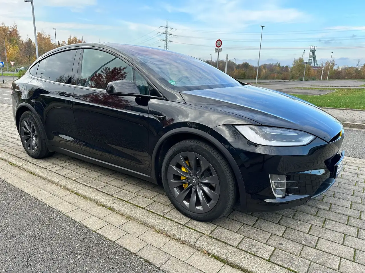 Model X100 D Performance Dual