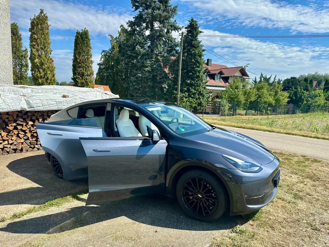 Model YLR Long Range Dual AWD*MD23*schwarz&weiß*AHK*20