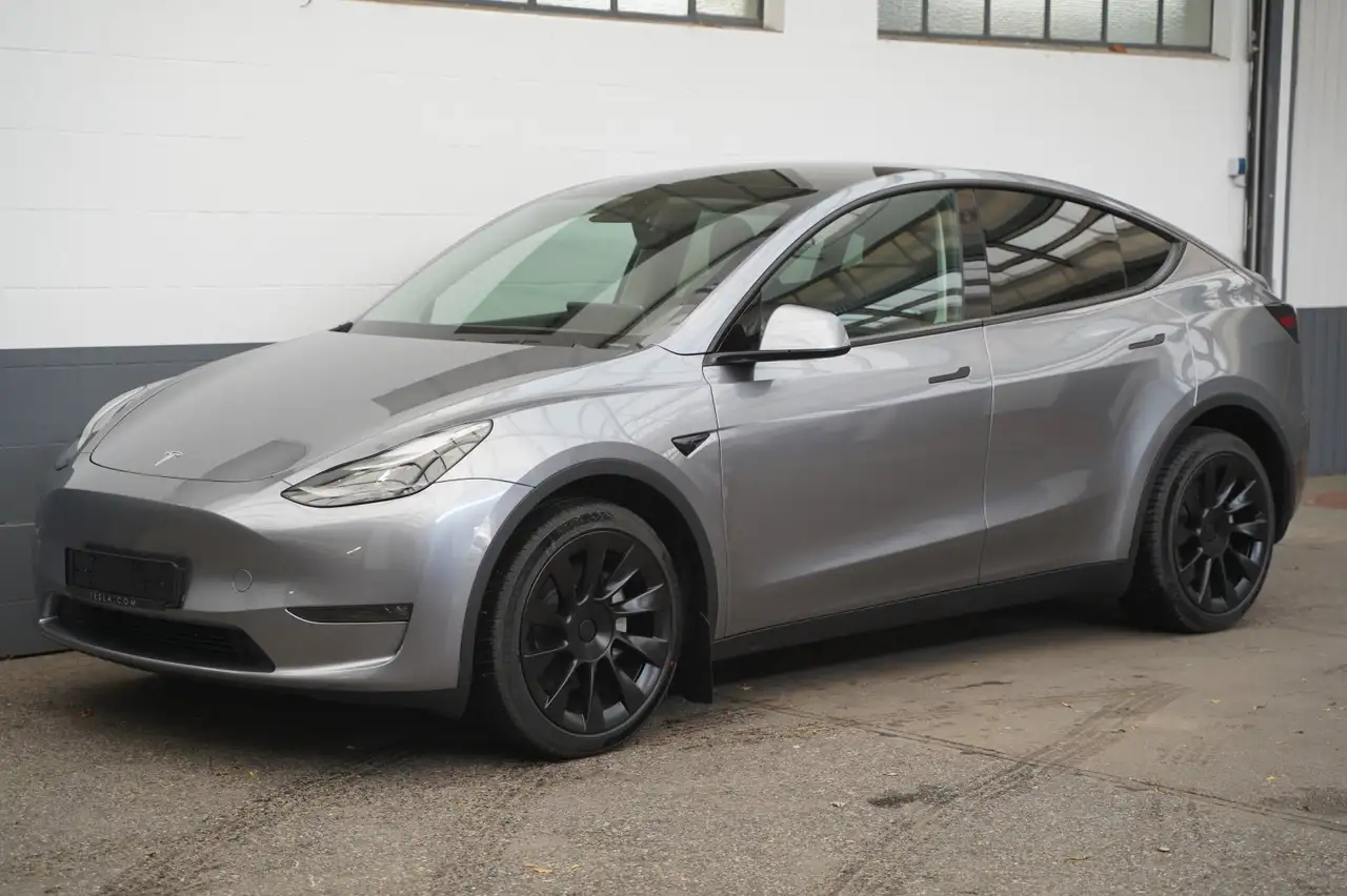 Model YLong Range AWD *20-Zoll*Matrix-LED*