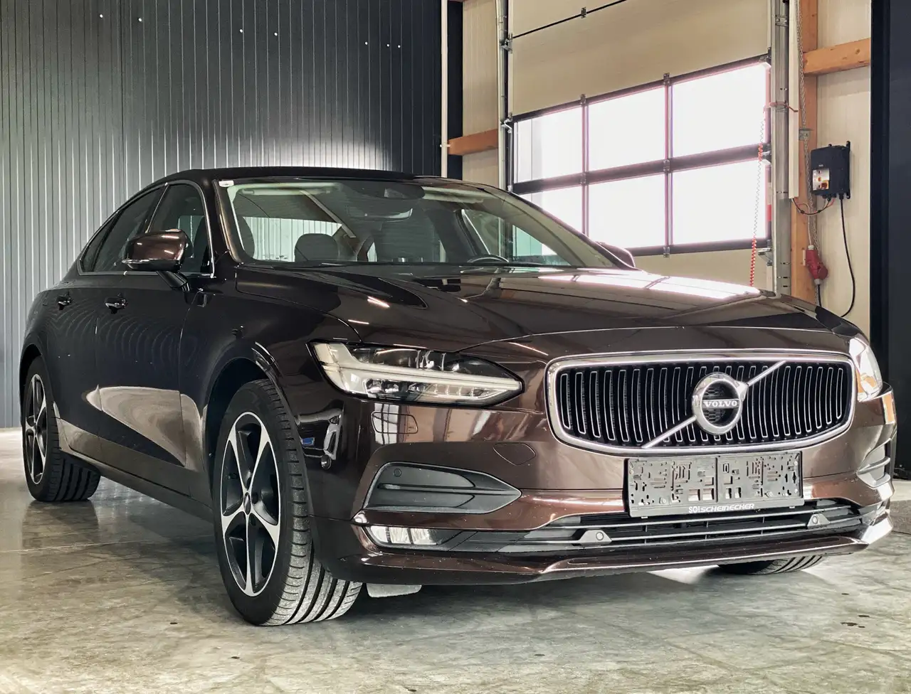 S90D4 AWD Momentum Geartronic, 8-fach, ALLRAD