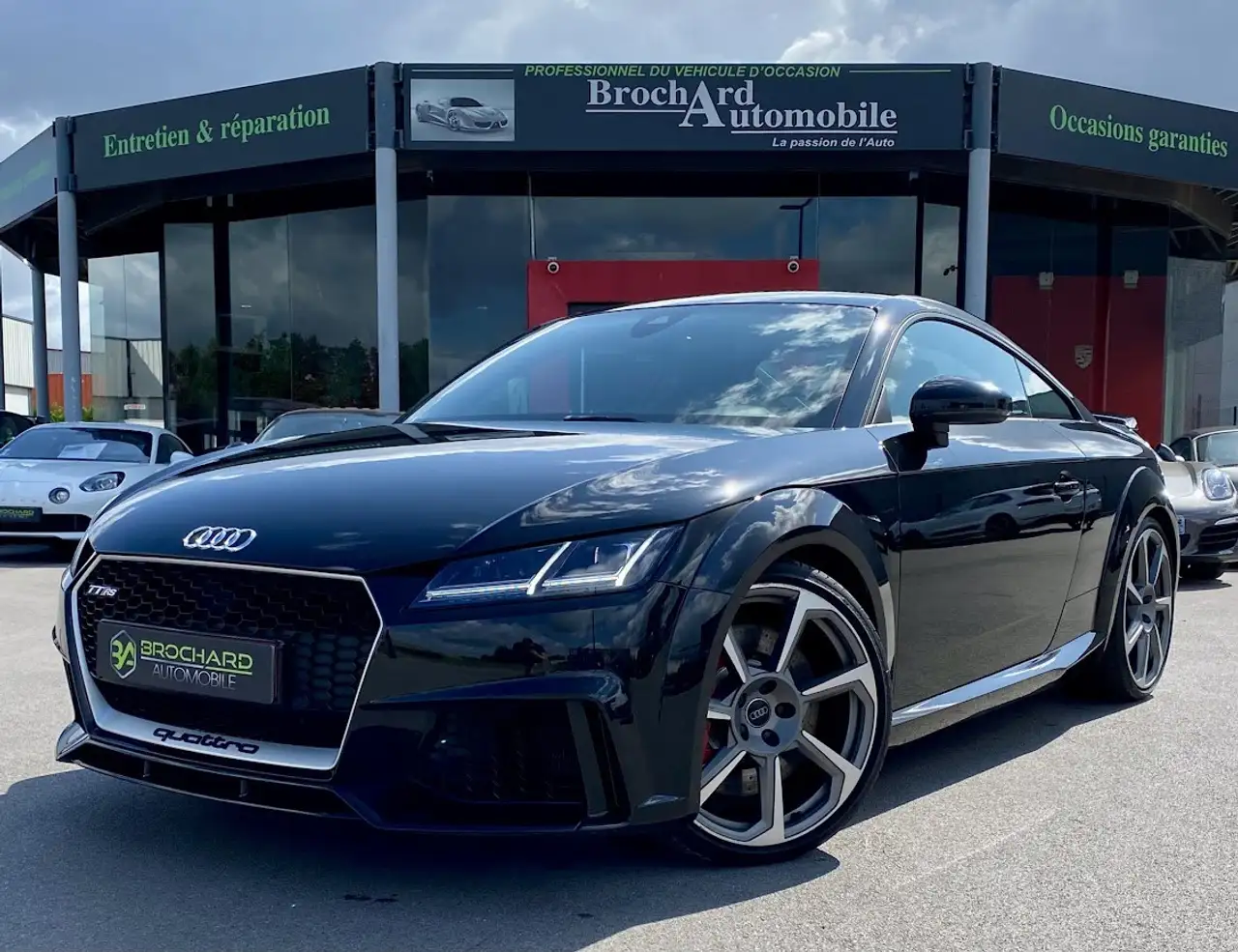 TT RSCoupé MK3 / 2.5l 5 Cylindres 400 CH BVA 7 Quattro 