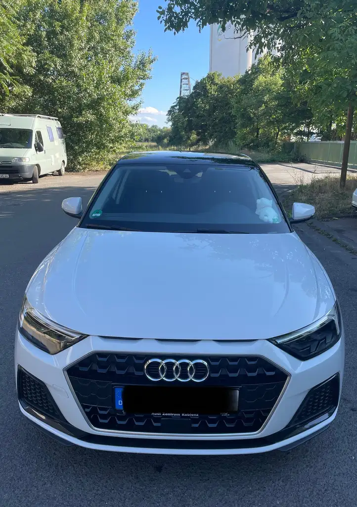 A1A1 25 TFSI Sportback advanced