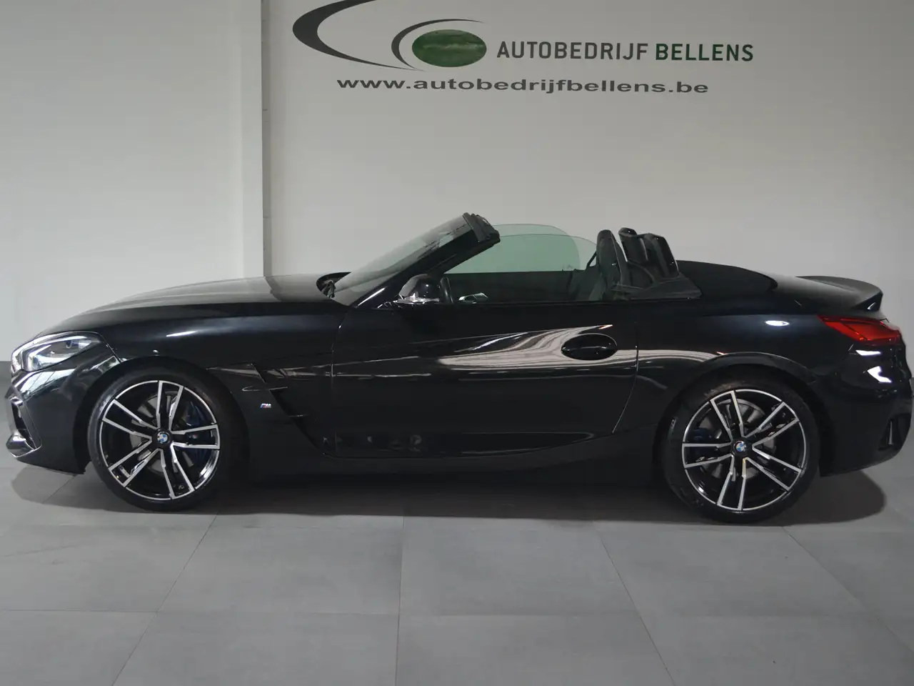 Z4Z4 2.0 L sDrive30i Aut. M-PACK / 190KW( 258 PK)
