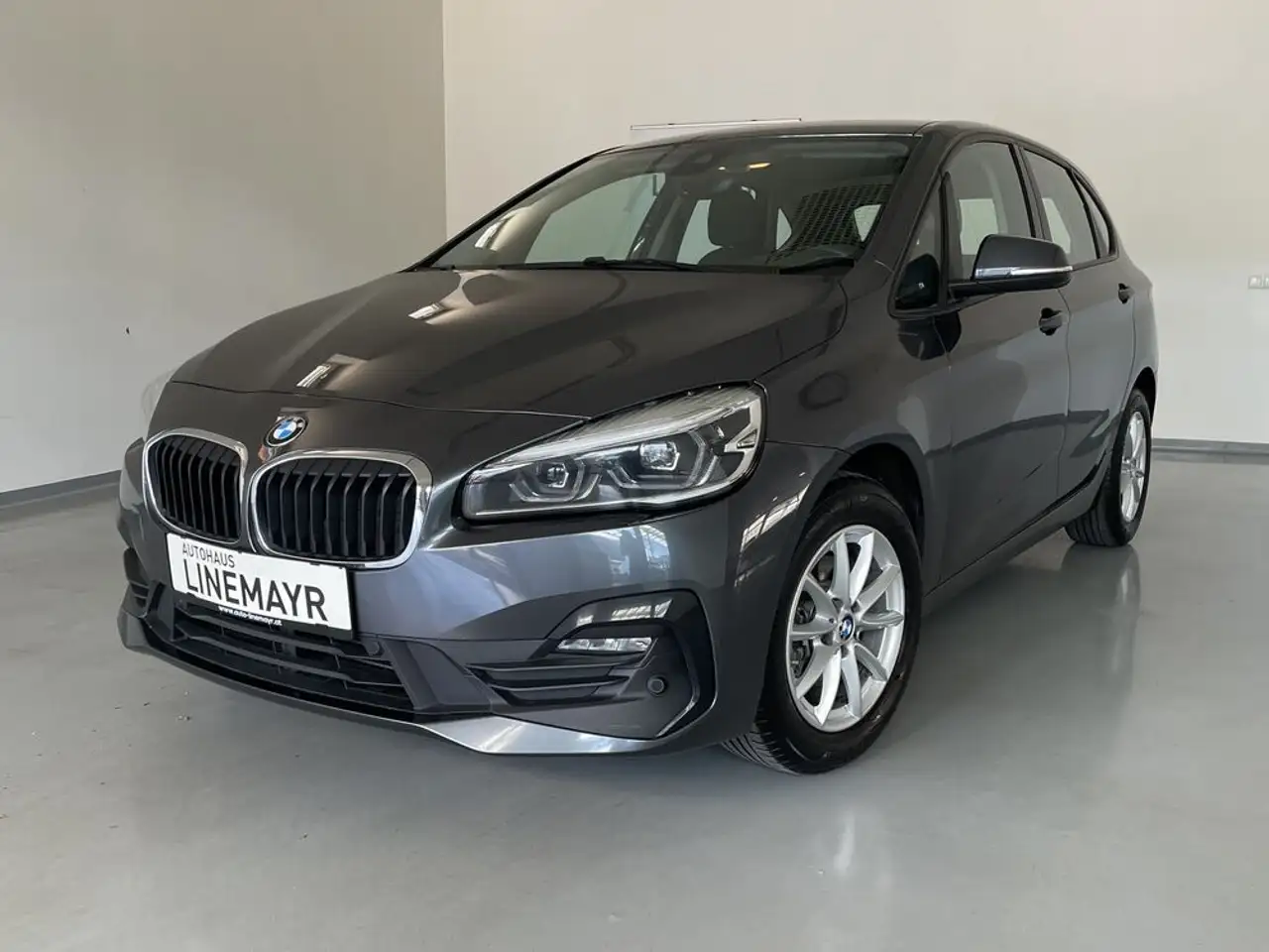 216d  Active Tourer Automatik Advantage LED,Navi