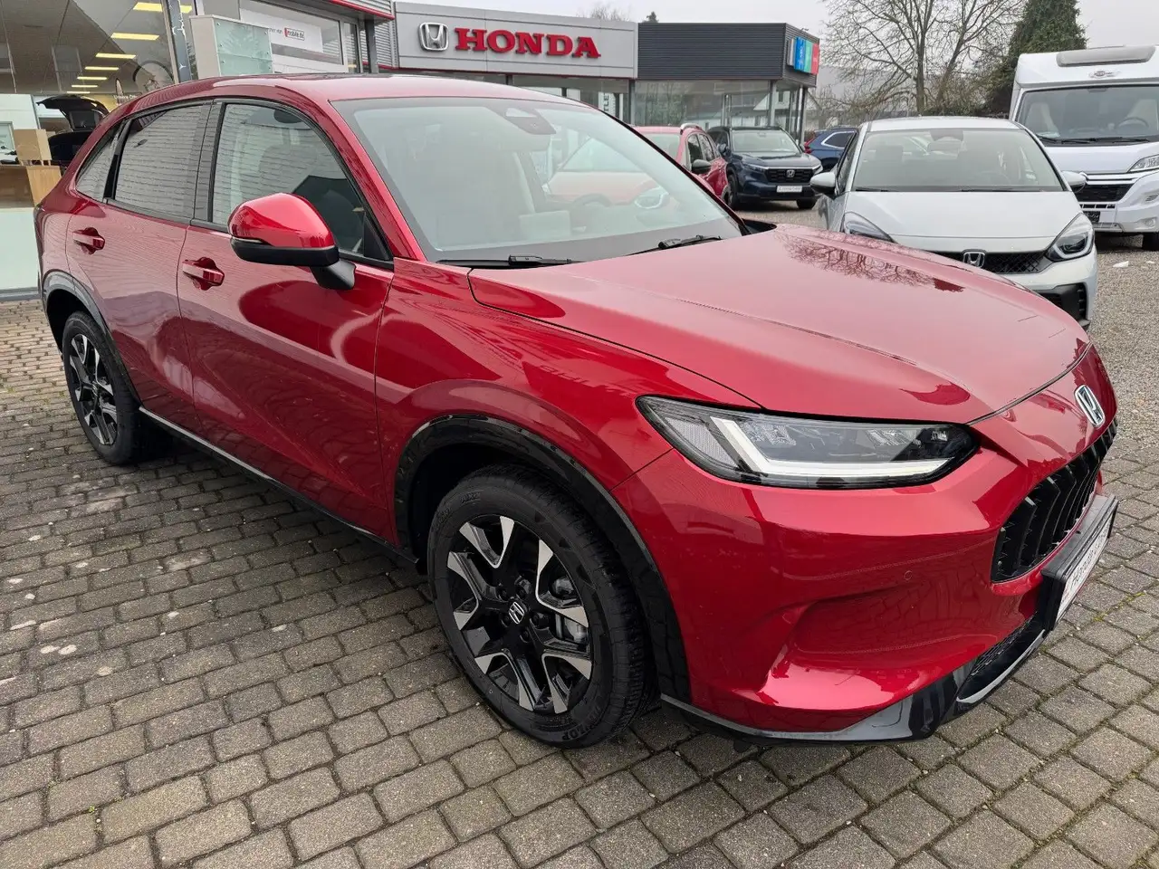 ZR-V2.0 e:HEV Advance VERFÜGBAR