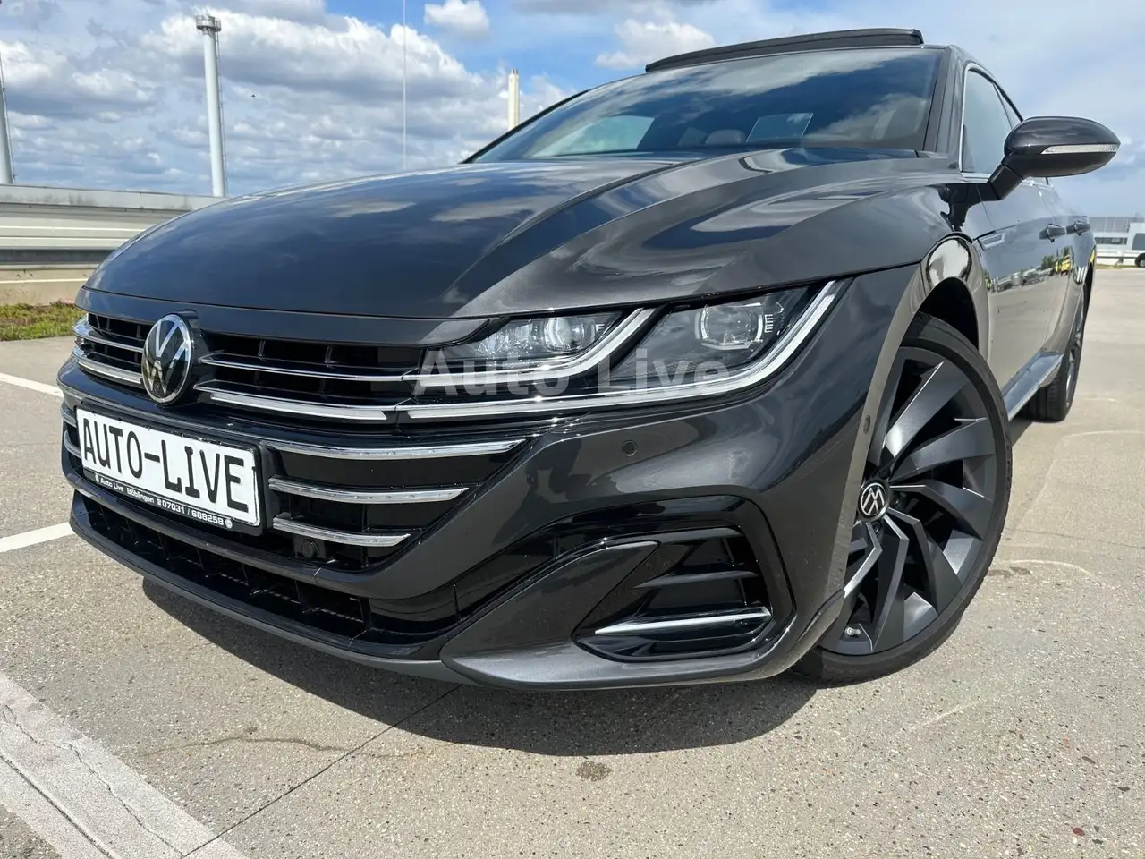 Arteon2.0 TSI*DSG*R LINE*PAN*MATRIX*360*ACC*VOL