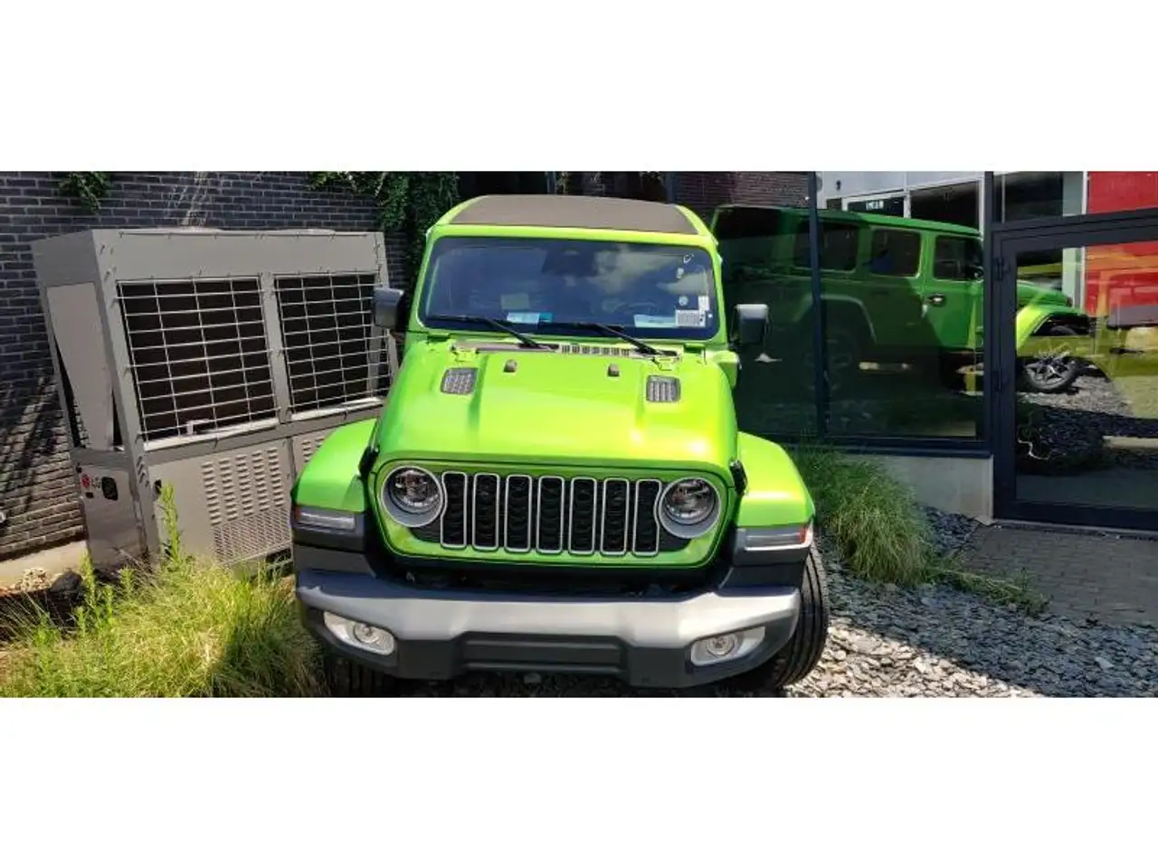 WranglerSahara 4xe