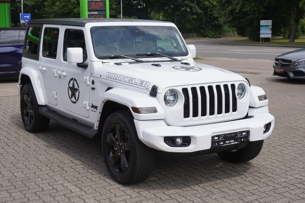Wrangler~Sahara~Navi~MY20~Leder~