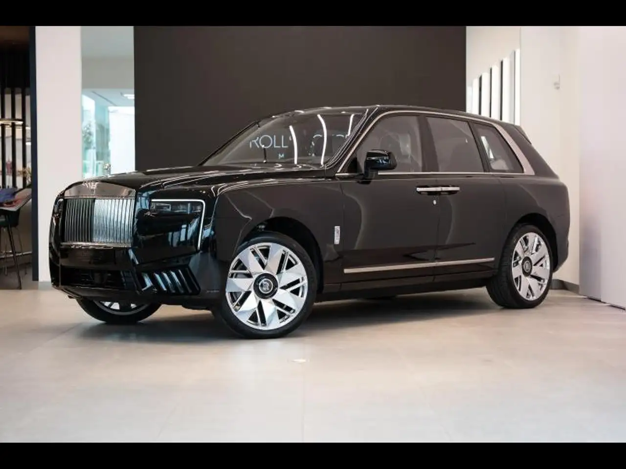 CullinanSeries II Rolls-Royce Cullinan Series II