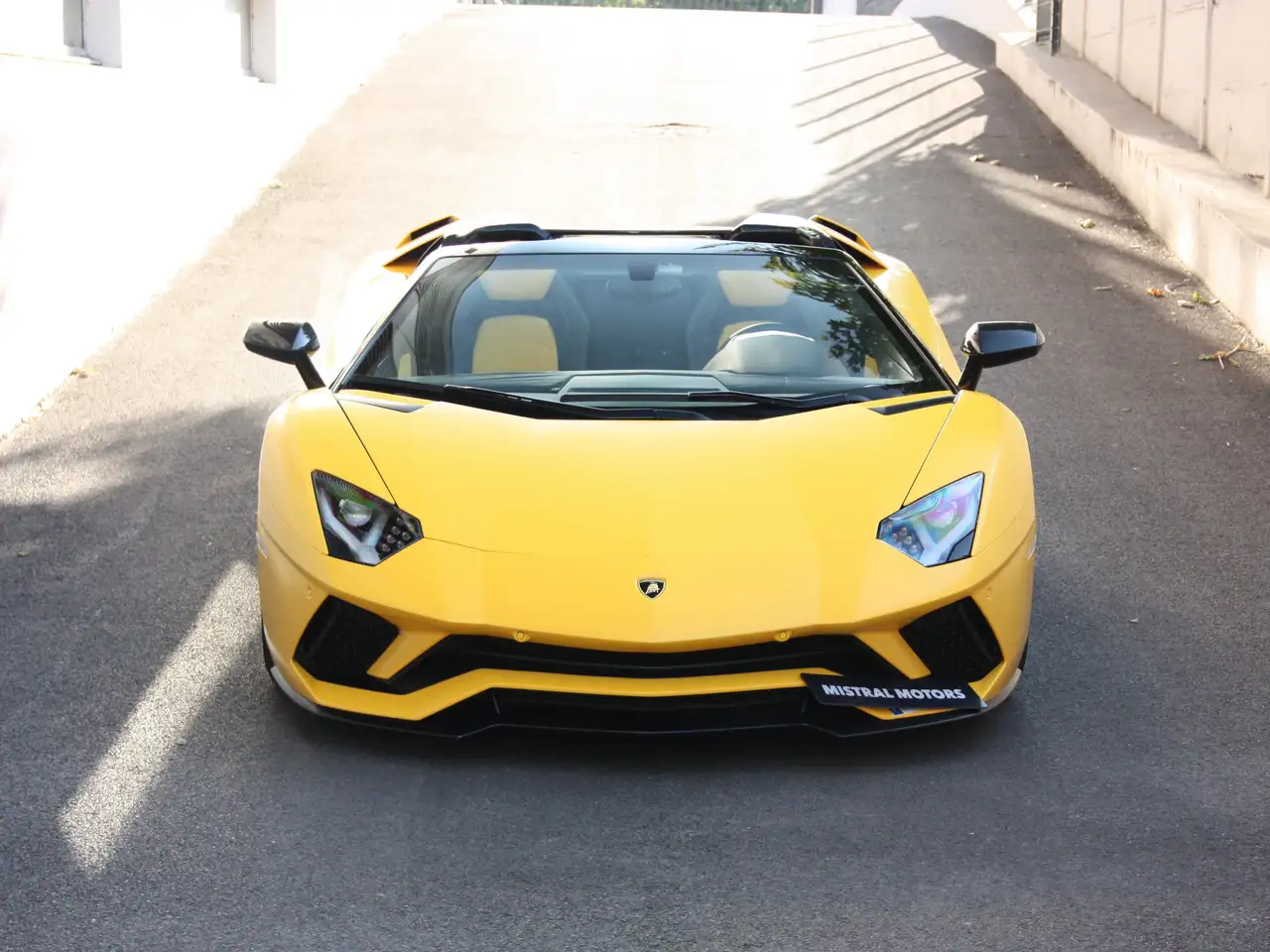 AventadorAventador S Roadster 6.5 V12 740