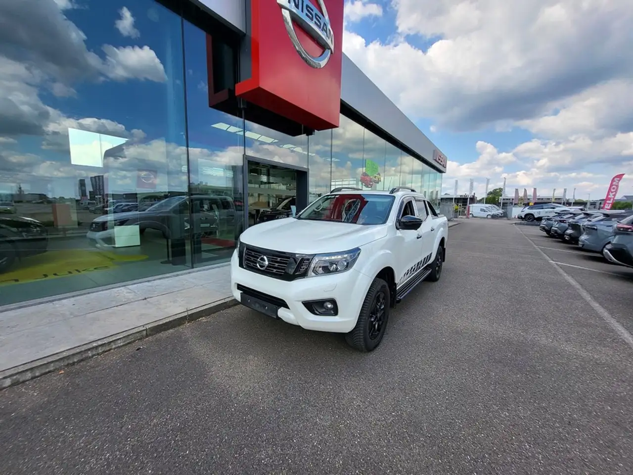 NavaradCi New N-Guard Double Cab