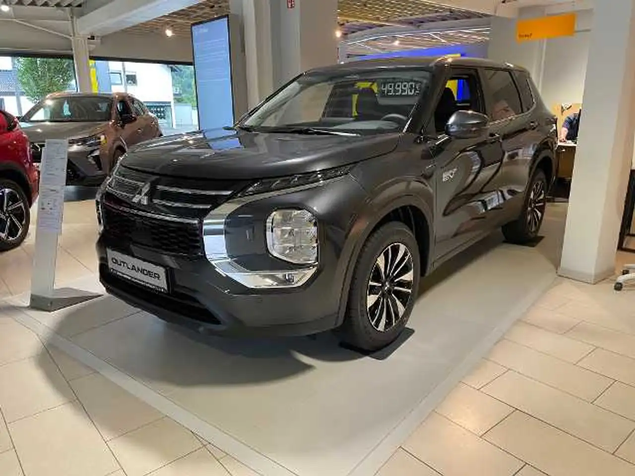 Outlander2.4L PHEV PLUS