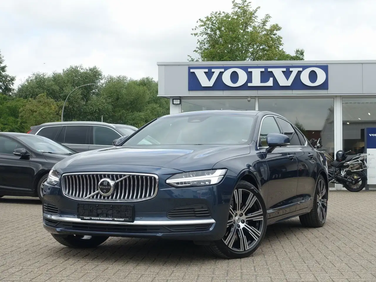 S90Recharge Ultimate Dark T8 AWD B&W/PANO/LUFT