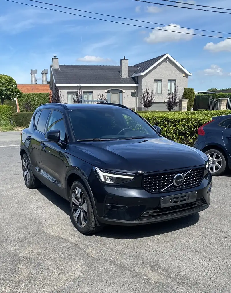 XC40T4 Recharge DKG Plus Dark,face lift,adaptieve crui