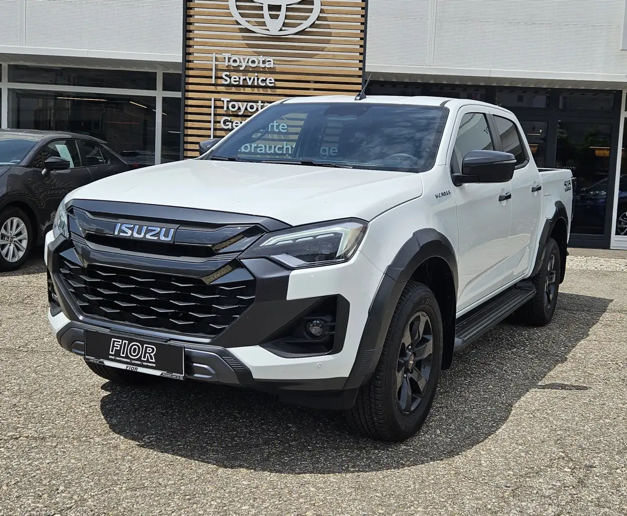 D-MaxV-Cross Double Cab