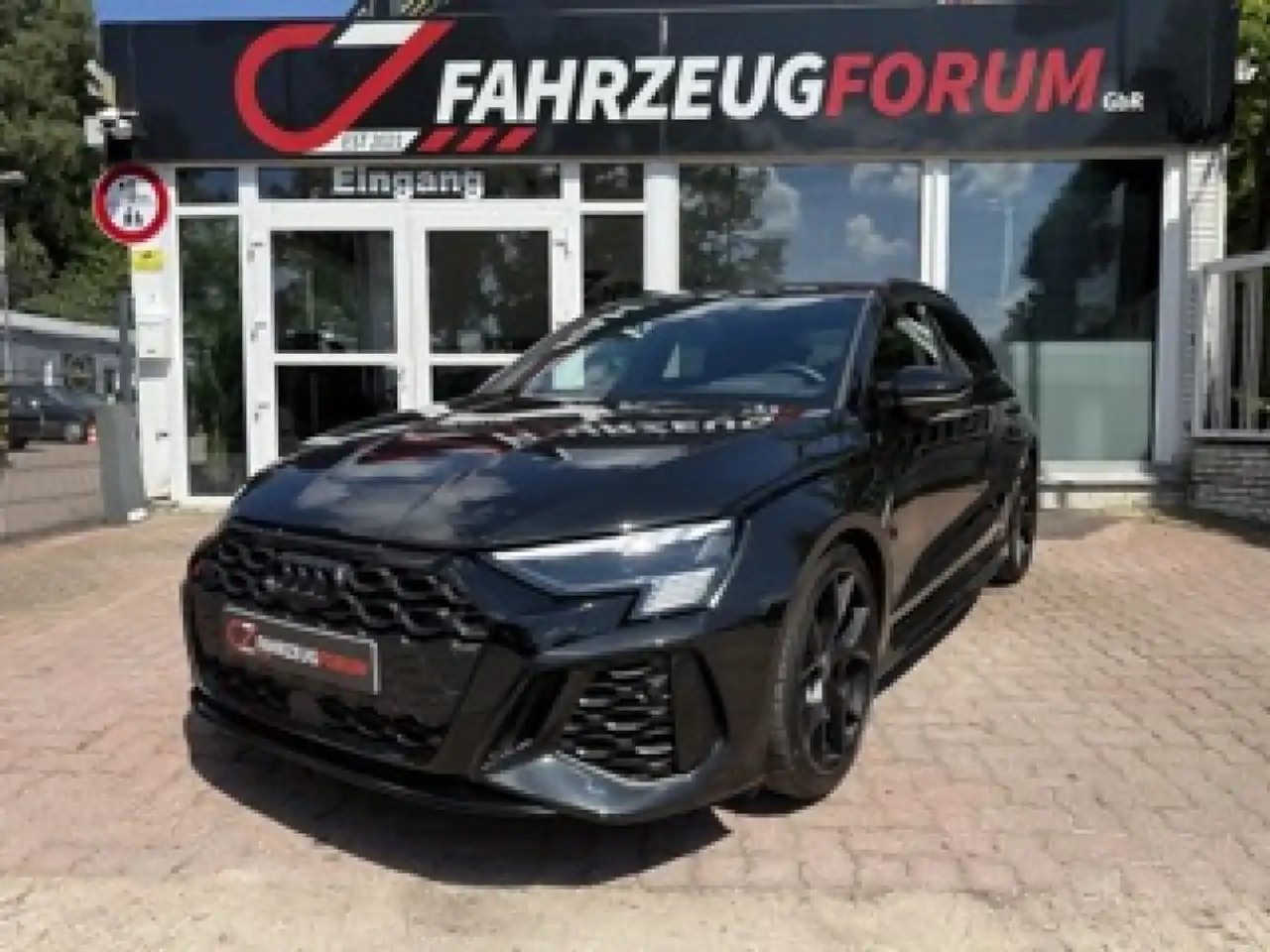 RS2.5 TFSI quattro*Head-up*Matrix-LED*B & O