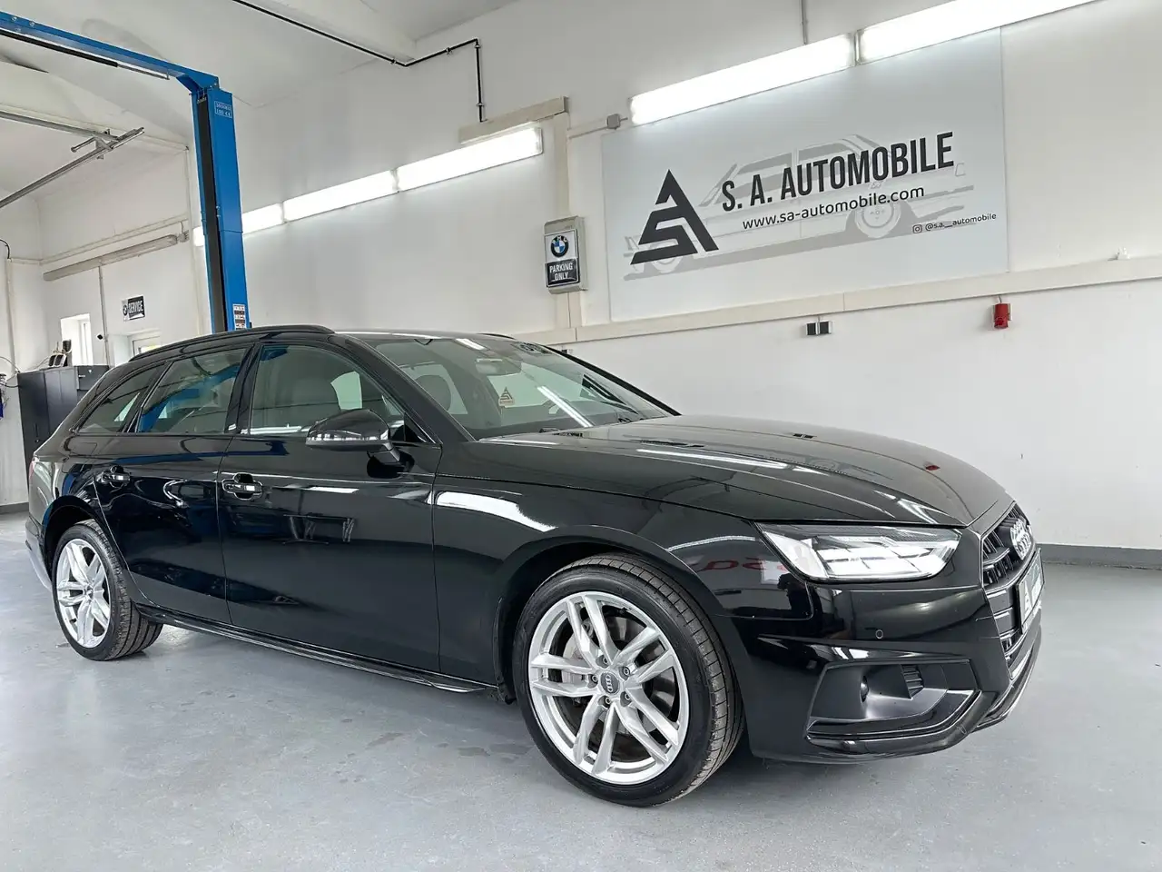 A4Avant 40 TDI*AHK*Spurhalte*Elektr. Sitze*