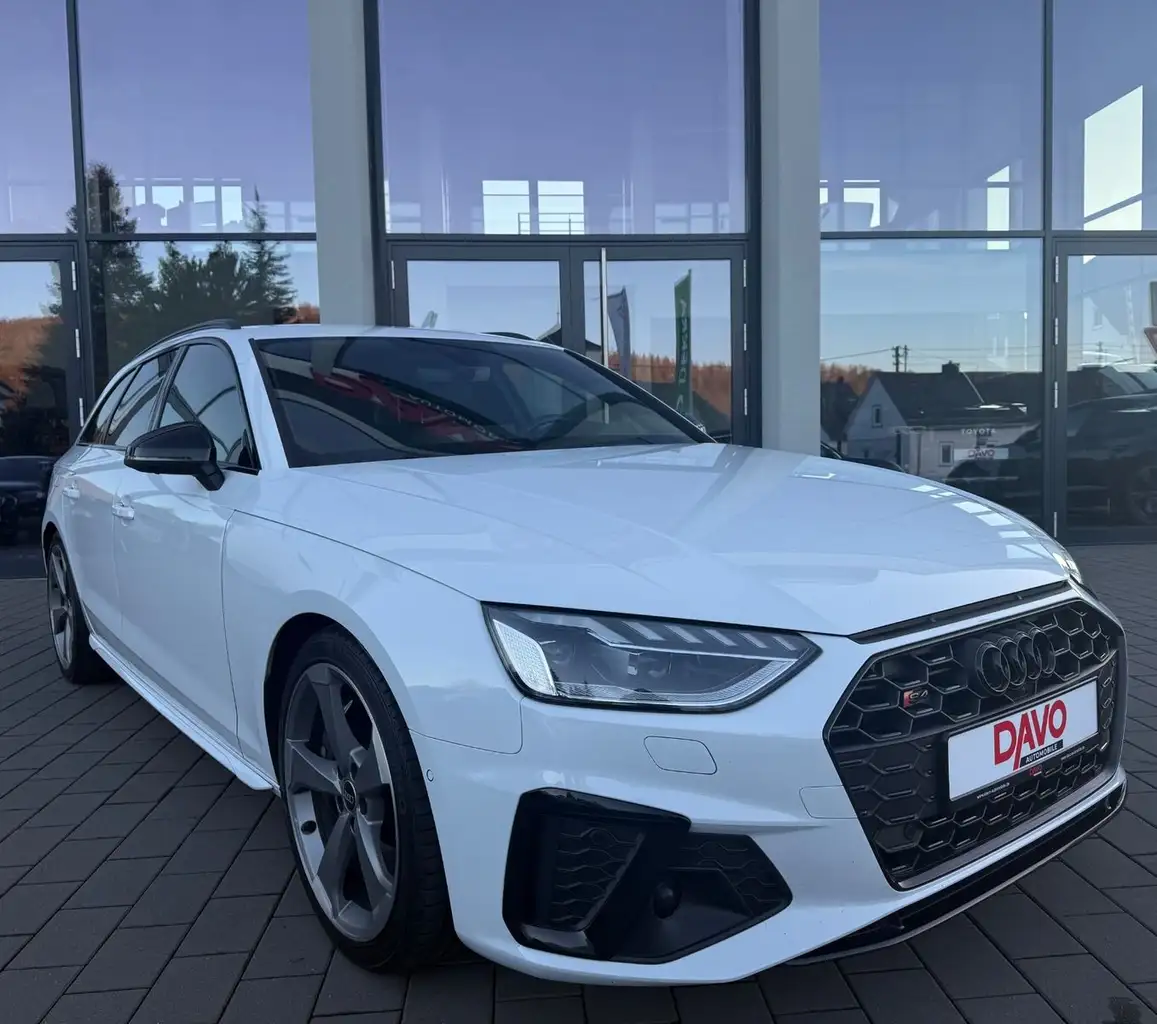 S4Avant 3.0 TDI quattro/Matrix/B&O/AHK/360°/ACC