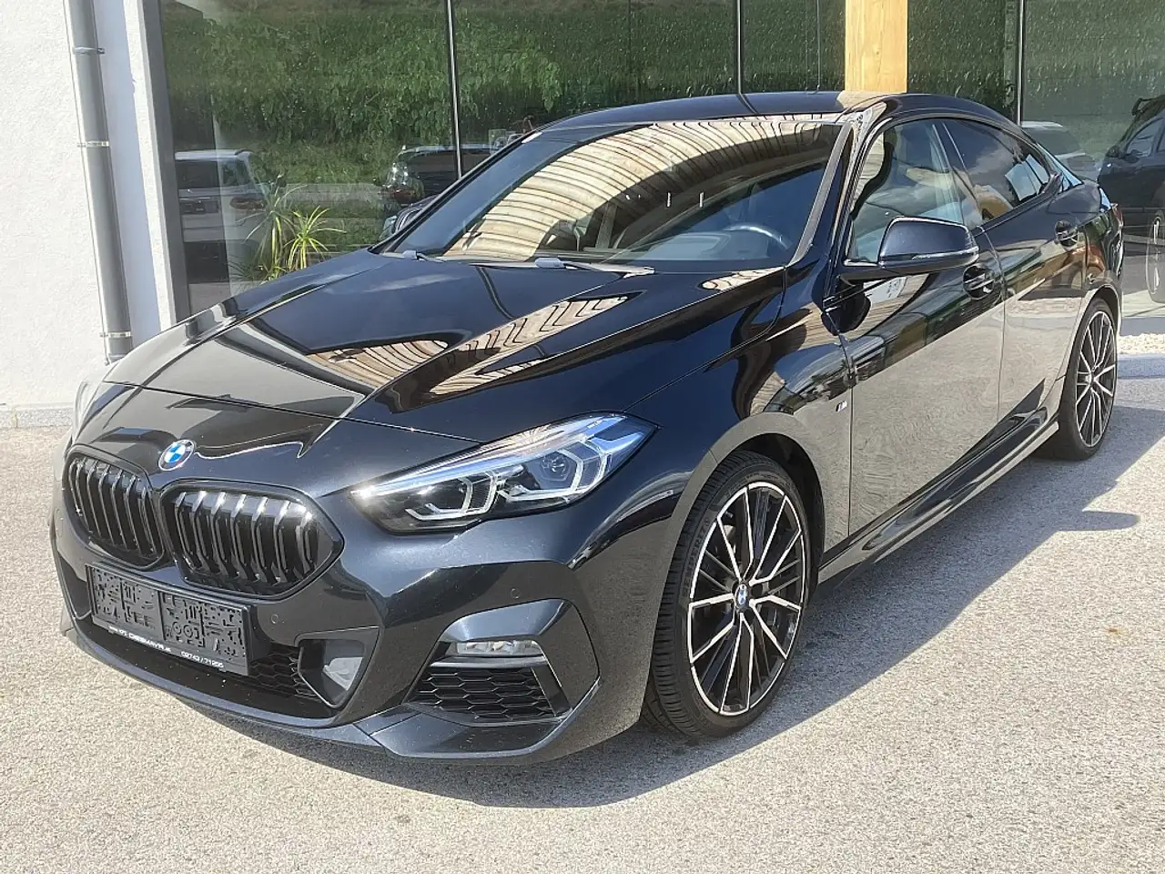 218i Gran Coupe M-Paket Außen und Innen TOP AUSSTA...